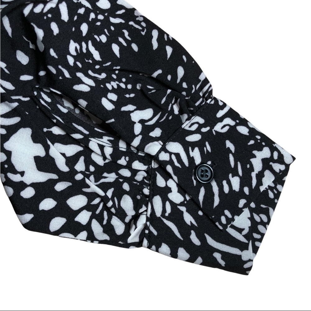 NWOT Black & White Print Long Sleeve Corset Peplum Top. Size Small - Picture 5 of 8